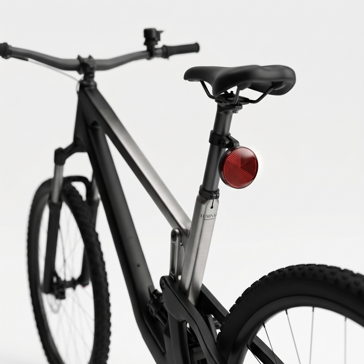 Tracedwn bike tracker reflector showing its 12-month battery design